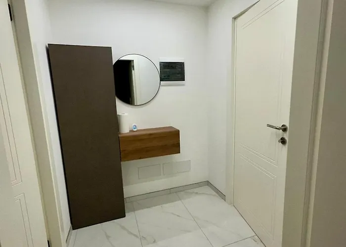 Interno 2 * Florens